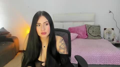 Snapshot of lustful__babe chatting on February 20, 1:55 pm lustful__babe online show from February 20, 1:55 pm