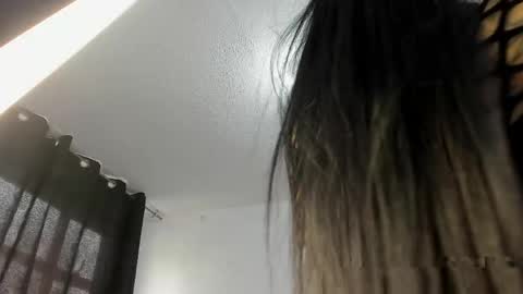 Snapshot of lustful__babe chatting on May 6, 1:16 pm lustful__babe online show from May 6, 1:16 pm