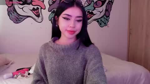 Snapshot of lustful_aprilx chatting on January 18, 10:49 pm Valerie April online show from January 18, 10:49 pm