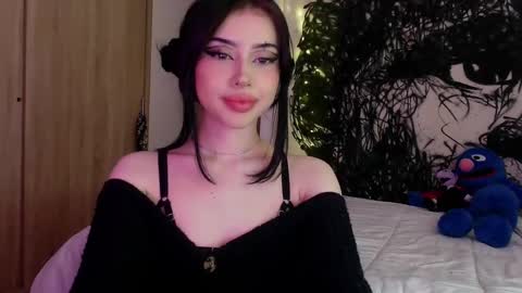 Snapshot of lustful_aprilx chatting on March 9, 7:37 pm Valerie April online show from March 9, 7:37 pm