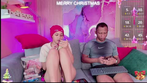 MIKE Y RUBY online show from December 4, 5:16 am