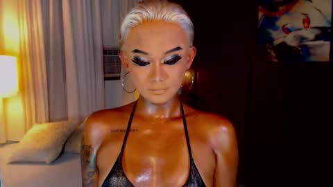 Snapshot of lustfulltrans chatting on May 23, 7:24 am AdriannaFowks online show from May 23, 7:24 am