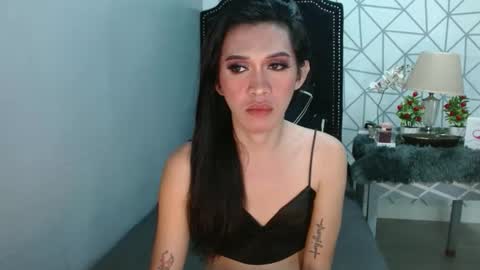 Snapshot of lustress_katalina69 chatting on May 15, 2:07 am lustress_katalina69 online show from May 15, 2:07 am