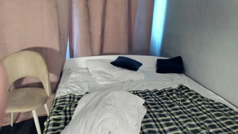 Isabel online show from February 8, 10:29 am