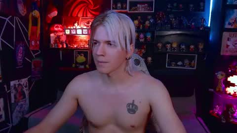 lustymatt online show from September 27, 11:54 pm