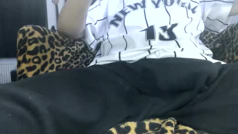 LuckyMax420 online show from April 9, 10:48 pm