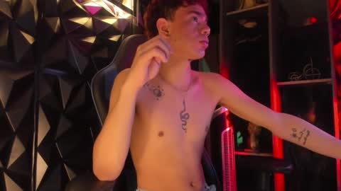 Snapshot of luuck_06 chatting on September 11, 6:57 am luuck_06 online show from September 11, 6:57 am