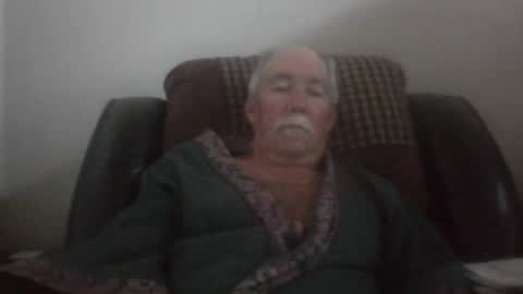luv269er online show from May 26, 2:57 pm