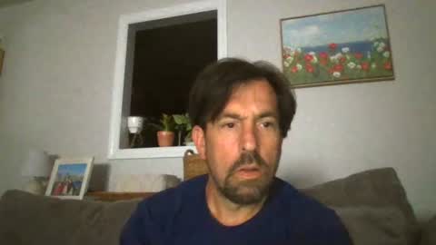 Snapshot of luv2likslit611455 chatting on July 7, 8:40 am Luv2likslit online show from July 7, 8:40 am