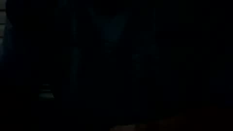 Snapshot of luv2likslit611455 chatting on August 2, 12:31 am Luv2likslit online show from August 2, 12:31 am