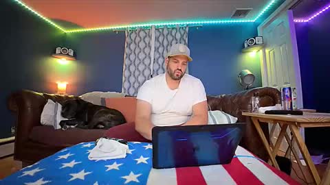 luv2watch1980 online show from December 20, 3:35 am