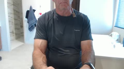 luv_missle online show from March 10, 7:07 pm