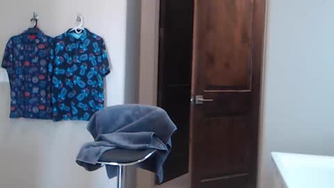 luv_missle online show from March 12, 6:55 pm