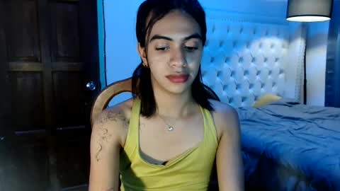 luvrr_trixie online show from January 10, 11:09 pm