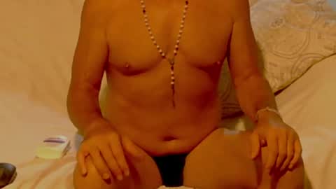 Snapshot of luvthecam2 chatting on March 22, 6:50 am M Jordan online show from March 22, 6:50 am