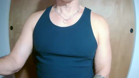 luvzjerkingoff online show from February 28, 7:37 am