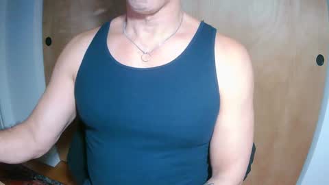 luvzjerkingoff online show from March 12, 5:24 am