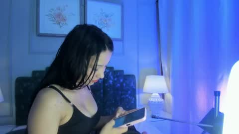 Snapshot of lux_bitchx chatting on April 17, 2:58 am lux_bitchx online show from April 17, 2:58 am