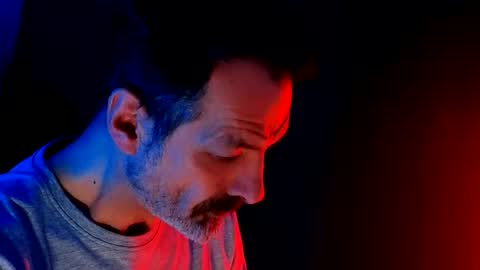 Snapshot of lux_dei chatting on March 29, 8:31 pm Im a - CAMGUY YOU LIKE to FUCK online show from March 29, 8:31 pm