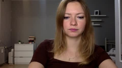 Millie online show from November 11, 9:59 pm