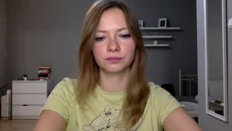 Millie online show from November 22, 3:33 pm