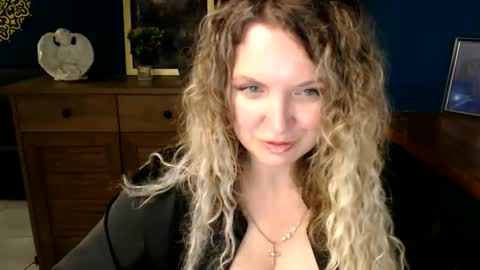 Donna online show from June 6, 6:40 am