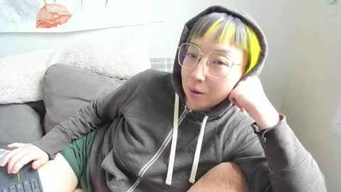 LuxGray online show from February 15, 6:48 pm