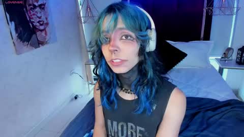 Luxiel 3 online show from June 9, 9:26 pm