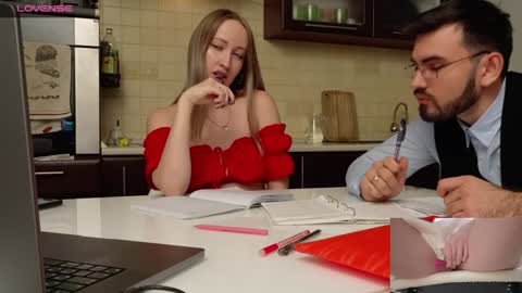 Becky and Andy online show from December 2, 5:59 pm