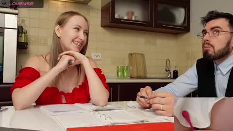 Becky and Andy online show from December 6, 4:38 pm