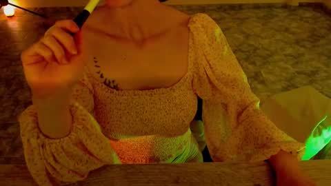 Snapshot of luxurydivine chatting on March 2, 3:08 pm Liss online show from March 2, 3:08 pm