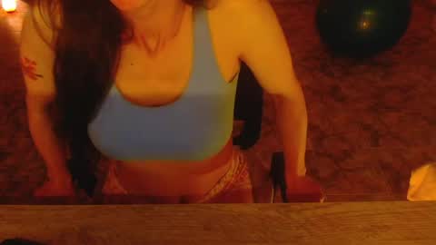 Snapshot of luxurydivine chatting on March 17, 12:15 am Liss online show from March 17, 12:15 am