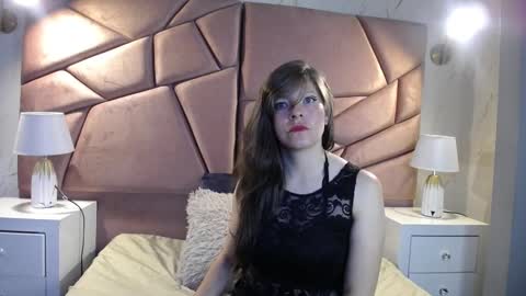 Snapshot of luzhy chatting on October 23, 12:04 pm luzy online show from October 23, 12:04 pm