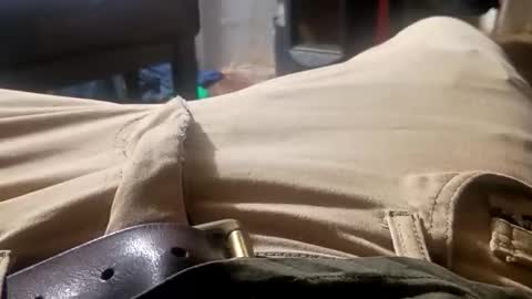 Snapshot of lvacd11 chatting on February 16, 12:29 am Lvac11 online show from February 16, 12:29 am