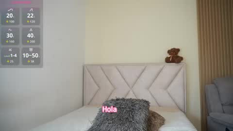 lya_aron_couple online show from May 12, 3:42 pm