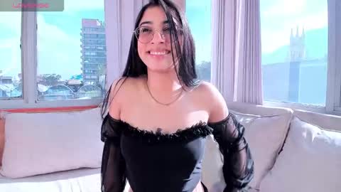 lya_brown online show from November 4, 12:59 pm