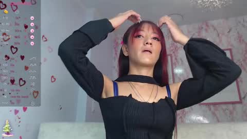 Call me Lia  online show from December 1, 9:37 pm