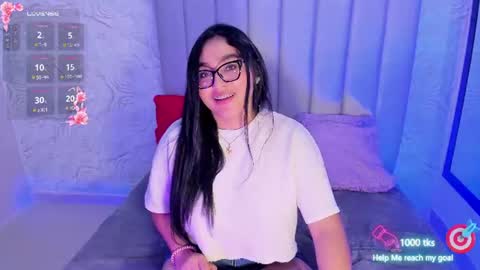 LYA DUBOIS  online show from June 25, 10:03 pm