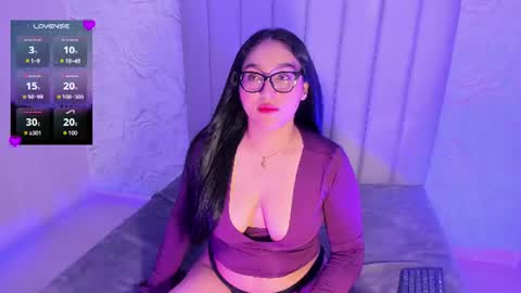 LYA DUBOIS  online show from July 12, 1:24 pm
