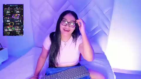 LYA DUBOIS  online show from July 23, 11:35 pm