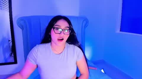 LYA DUBOIS  online show from July 26, 3:14 am