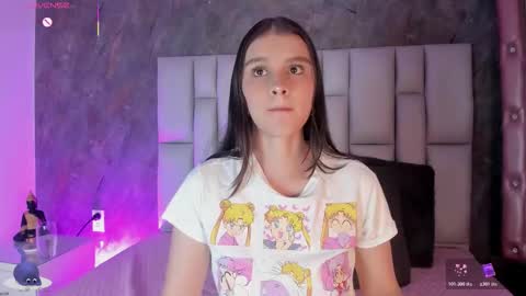 Snapshot of lya_gomez chatting on March 19, 2:59 am lya online show from March 19, 2:59 am