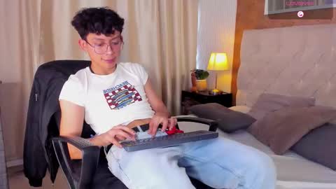 Lyan online show from January 14, 8:14 pm