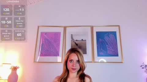 Snapshot of lyana_xz chatting on June 2, 11:34 am LYA online show from June 2, 11:34 am