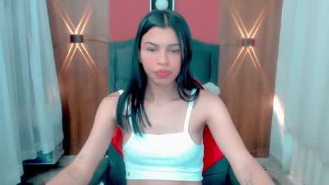 Snapshot of lyanamerry03 chatting on December 9, 7:39 pm lyanamerry03 online show from December 9, 7:39 pm