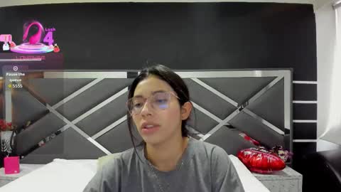 LYA SCOTT online show from September 19, 11:33 am