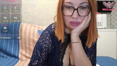 Snapshot of lyboff72 chatting on February 23, 6:27 pm lybava online show from February 23, 6:27 pm