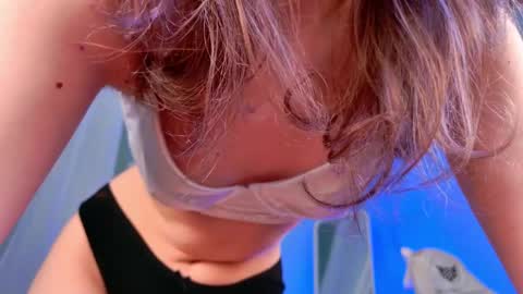 Snapshot of lychee__chan chatting on March 11, 12:55 pm lychee__chan online show from March 11, 12:55 pm