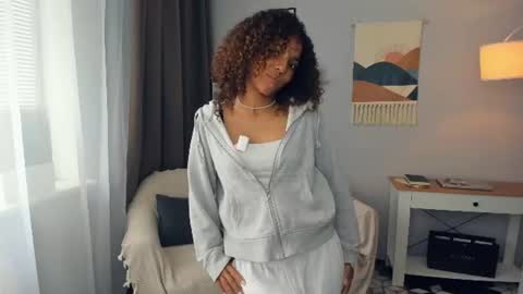 Dina online show from July 10, 8:50 am