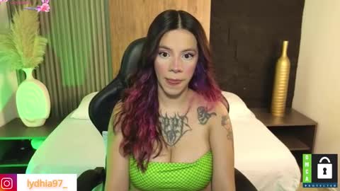 Snapshot of lydhia97 chatting on January 14, 2:29 am Jhuliet online show from January 14, 2:29 am